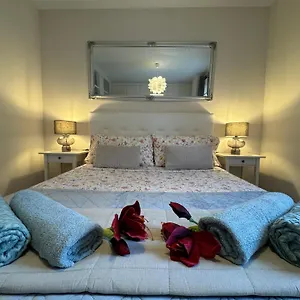 https://dream-laguna.in-canary-islands.com